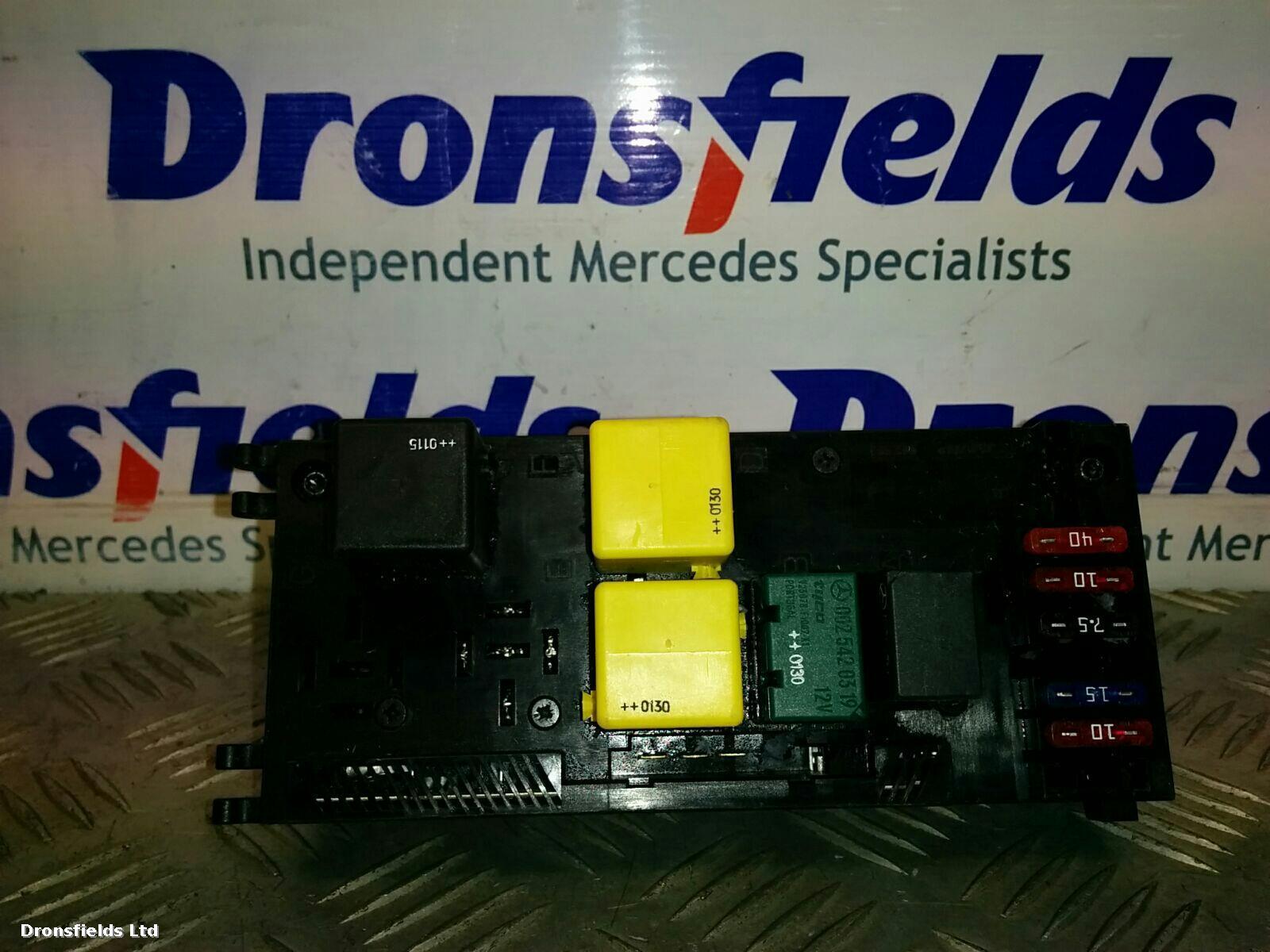 View Auto part Fuse Box Mercedes Clk 2002