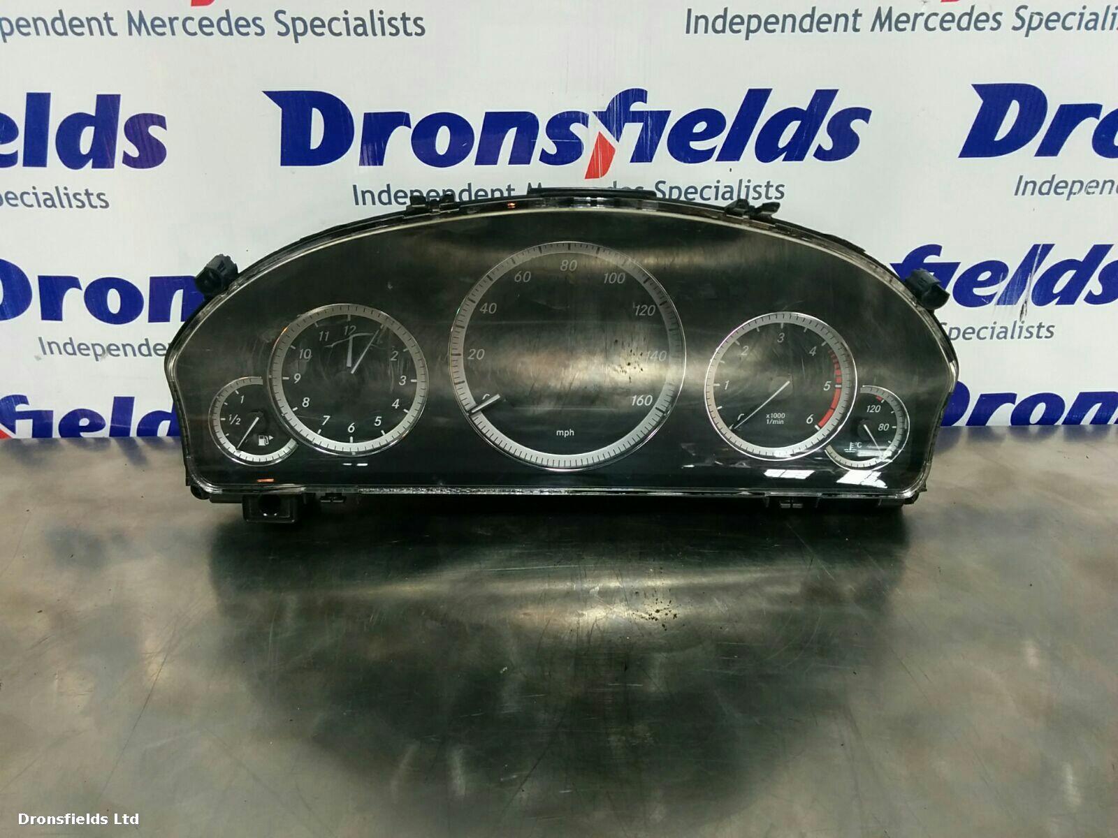 View Auto part Speedometer Unknown Unknown 2011
