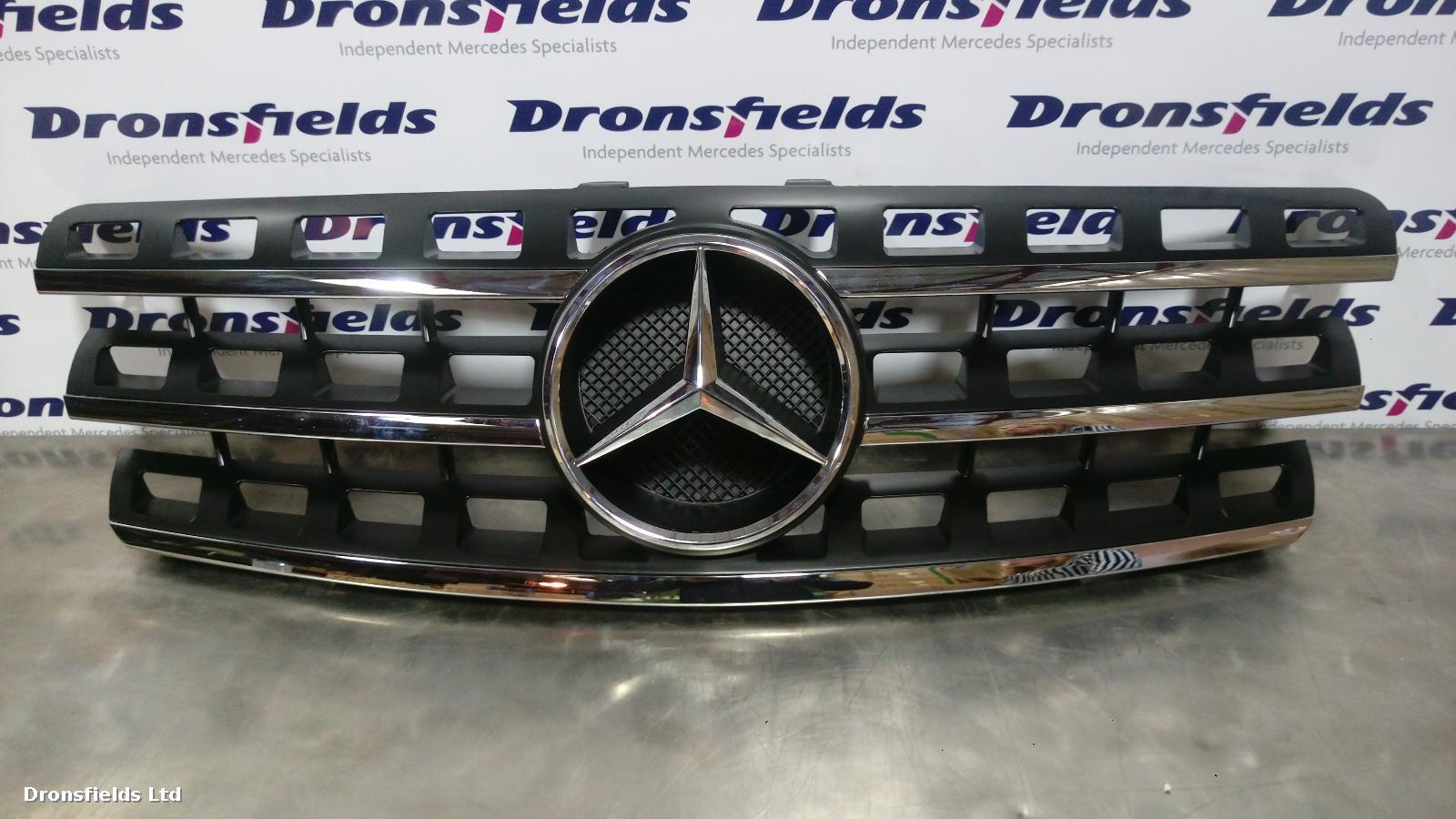 View Auto part Grille Mercedes M Class 2010