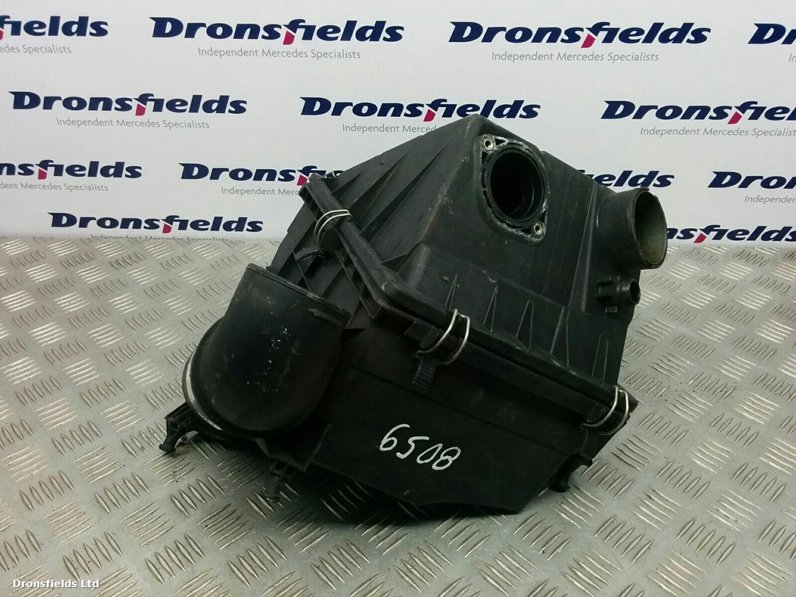 View Auto part Air Cleaner/Box Mercedes Clk 2000