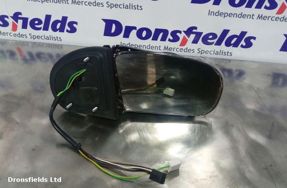 View Auto part R Door Mirror Mercedes C Class 2005