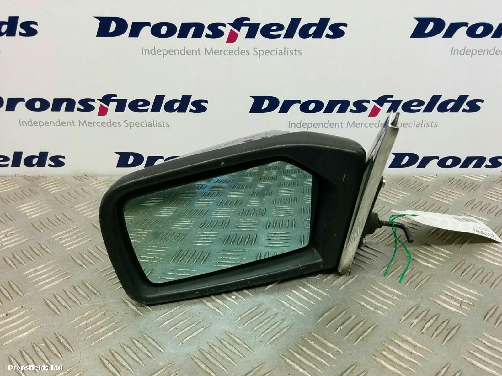 View Auto part L Door Mirror Mercedes 200/300 (123/124 Series) 1900