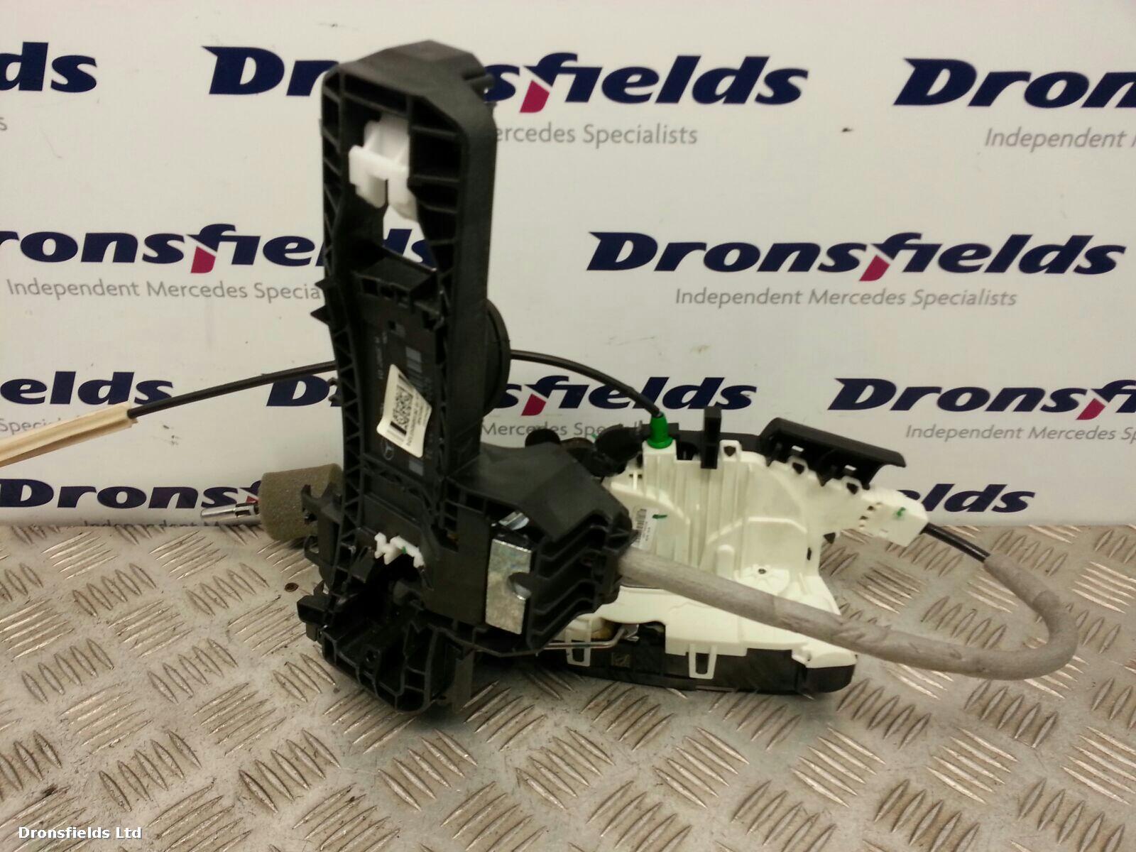 View Auto part Door Lock Assembly Mercedes E Class 2013