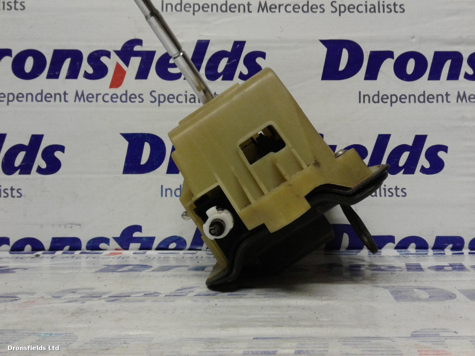 View Auto part Gear Stick/Shifter Mercedes C Class 2007