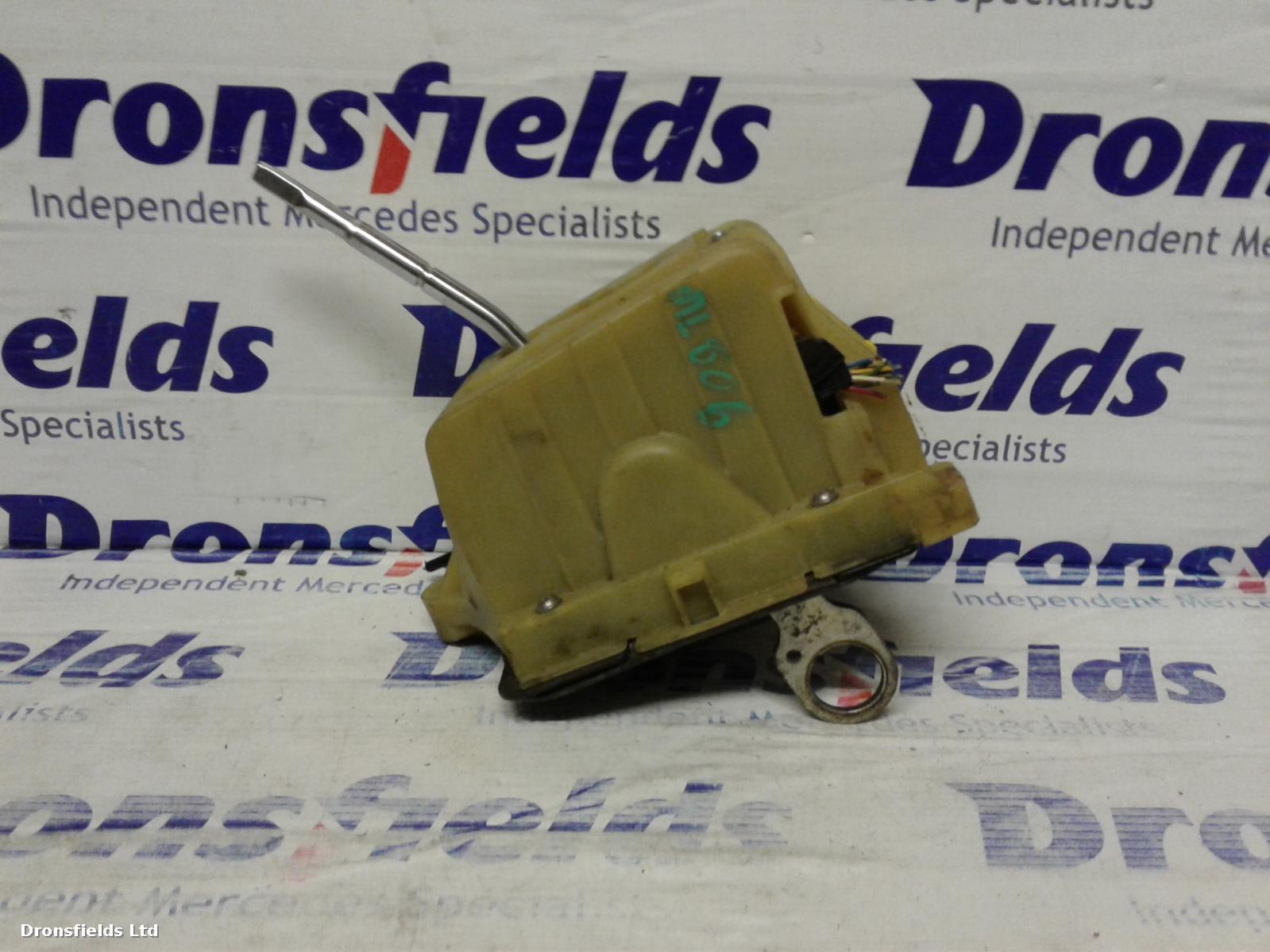 View Auto part Gear Stick/Shifter Mercedes C Class 2007