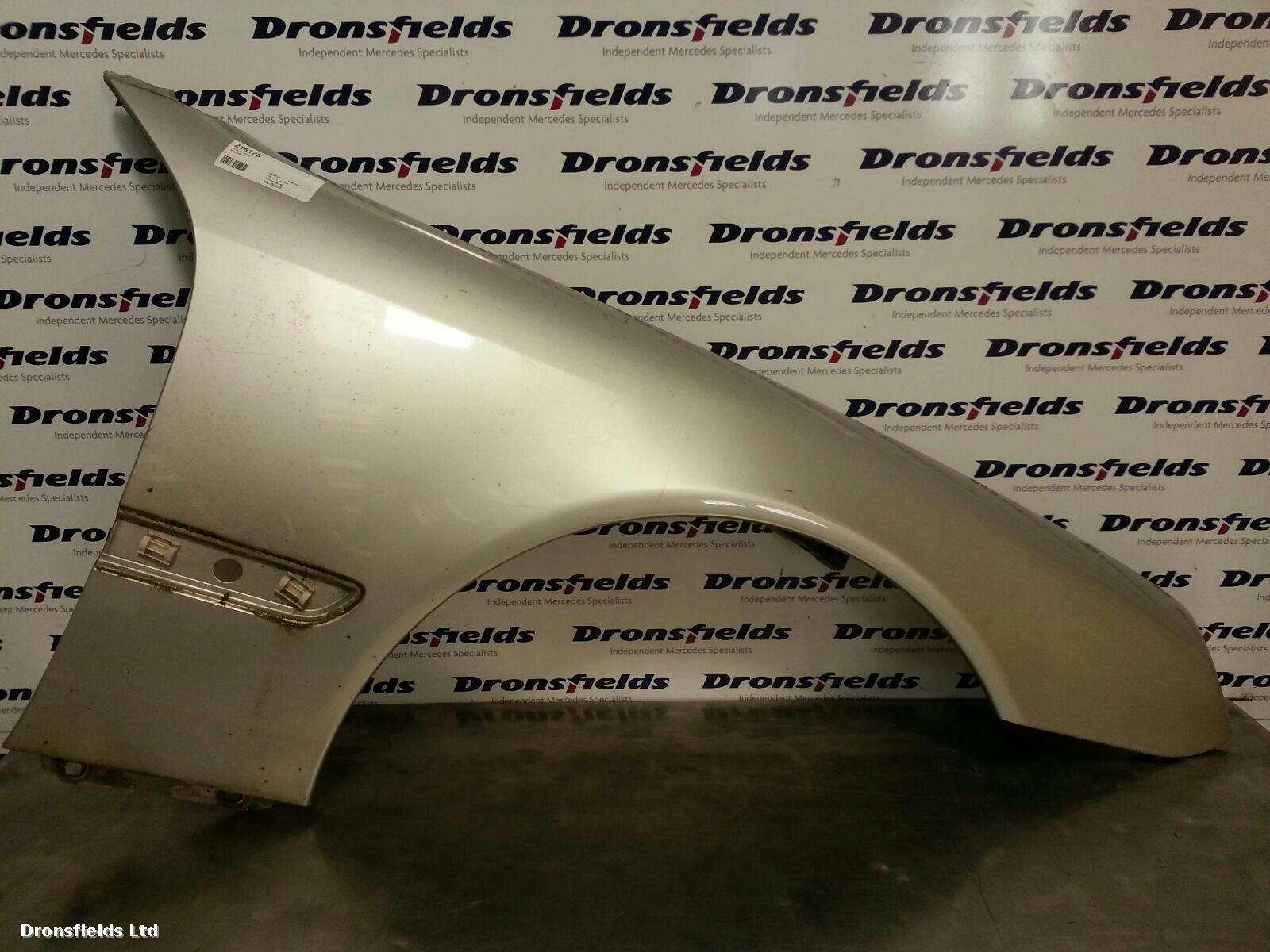 View Auto part R Wing Mercedes Cl Class 2001