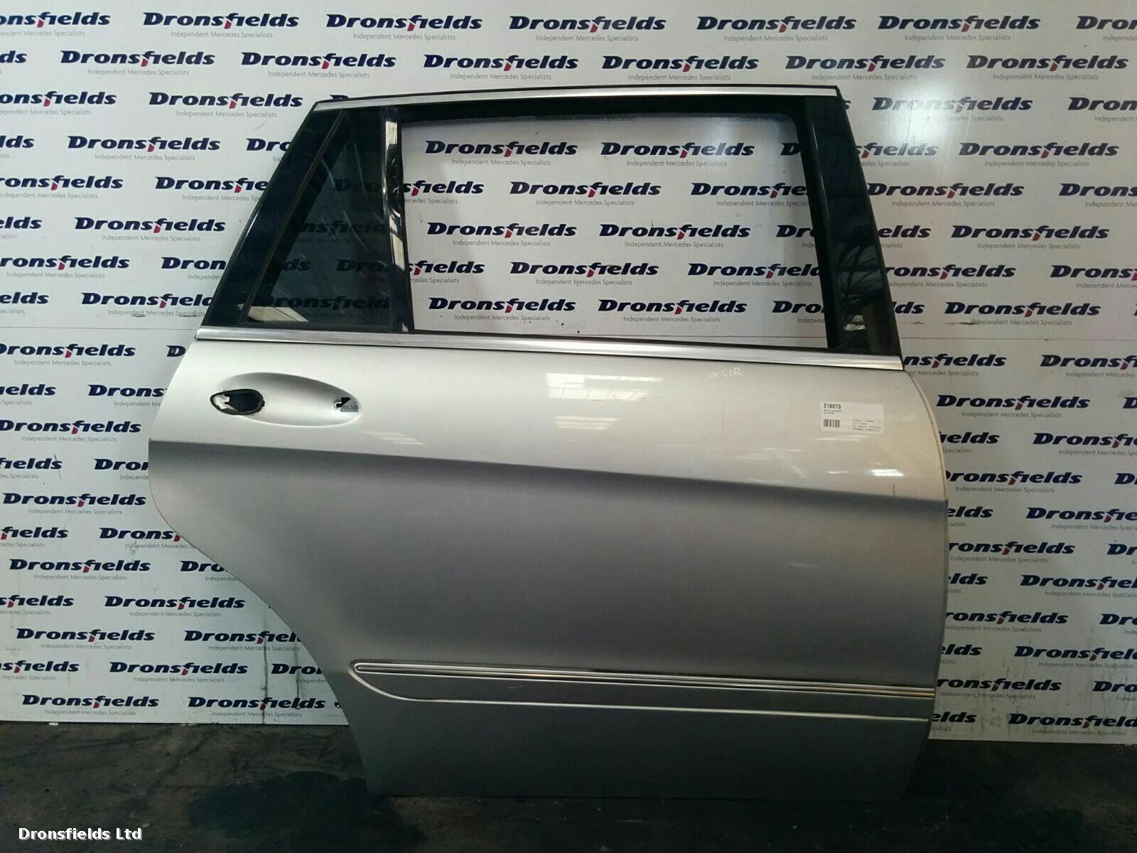 View Auto part R Rear Door Mercedes R Class 2006