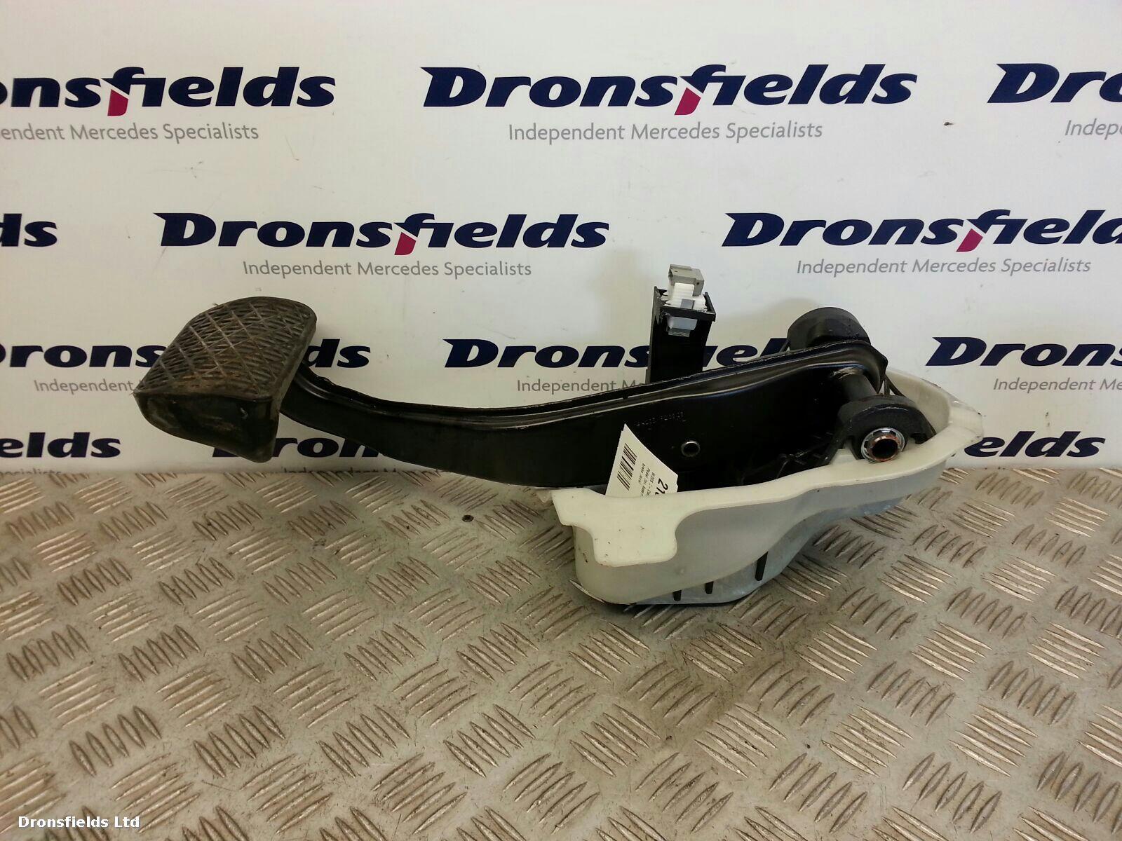 View Auto part Pedal Box Mercedes C Class 2015