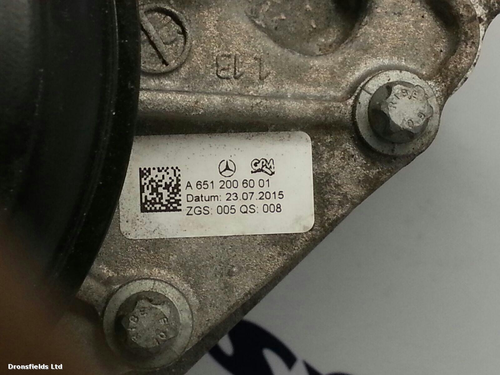 View Auto part Water Pump Mercedes C Class 2015