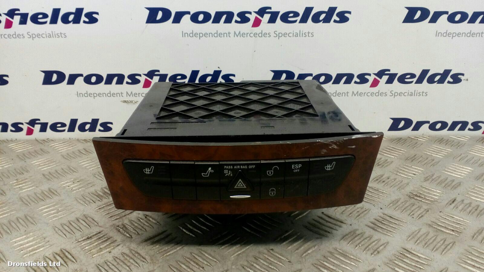 View Auto part CD Changer Mercedes Cls Class 2007