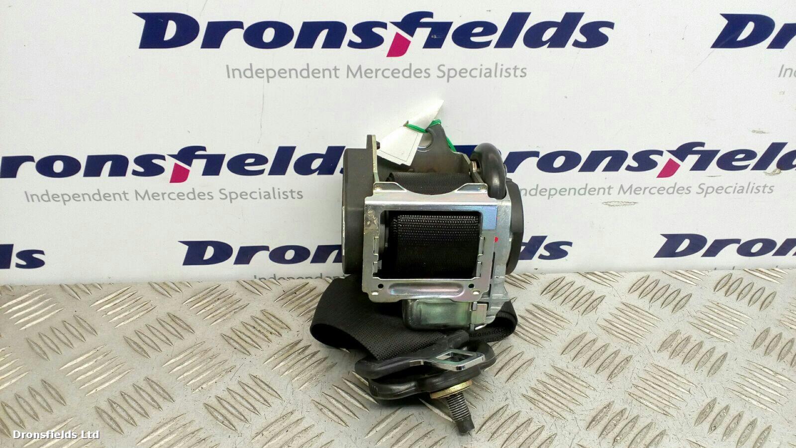 View Auto part Seat Belt Mercedes B Class 2006