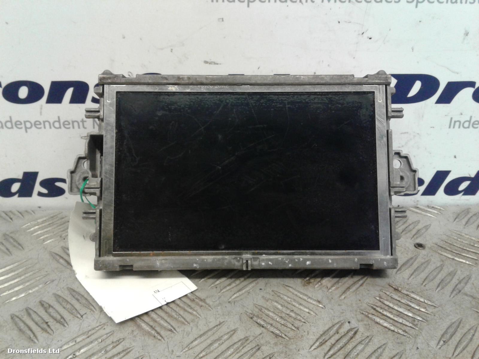 View Auto part Radio Display Unknown Unknown 2014