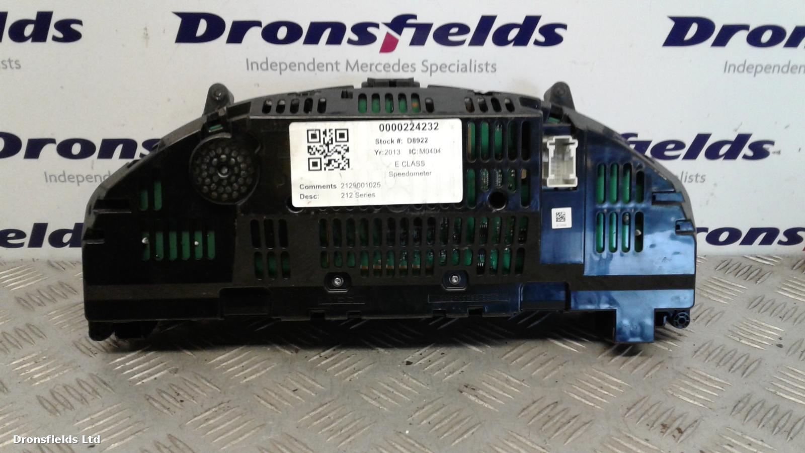 View Auto part Speedometer Mercedes E Class 2013