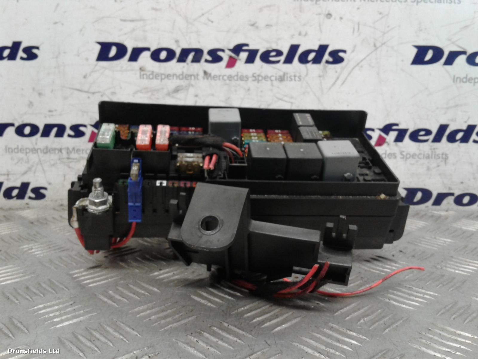 View Auto part Fuse Box Mercedes R Class 2007