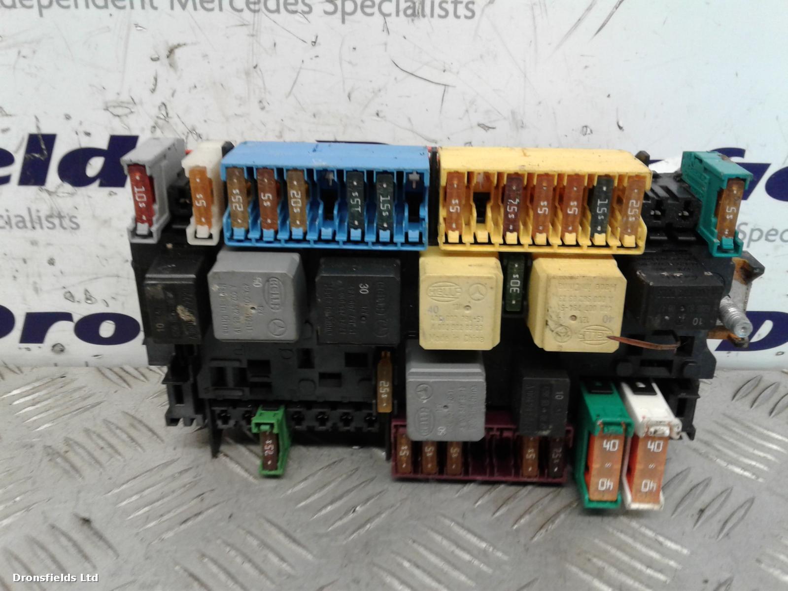 View Auto part Fuse Box Mercedes A Class 2017