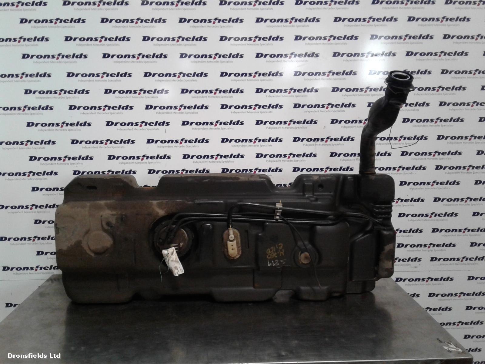 View Auto part Fuel Tank Mercedes Vito 2008