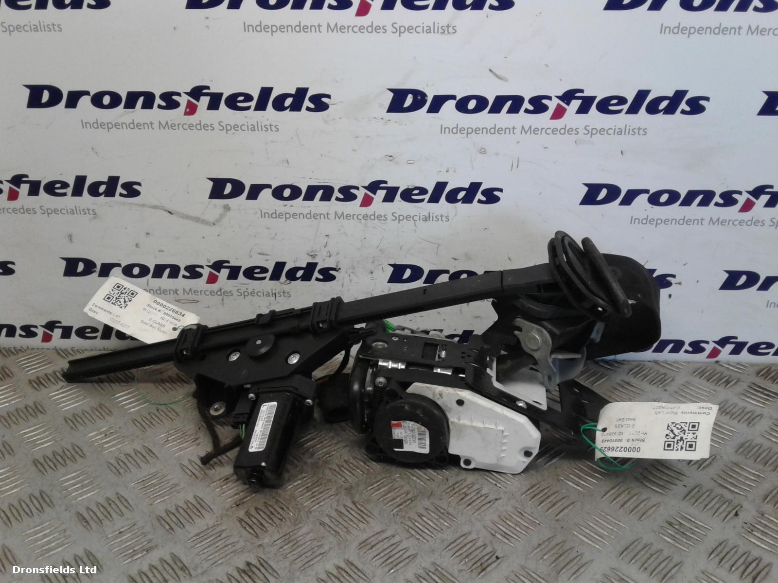 View Auto part Seat Belt Motor Mercedes E Class 2011