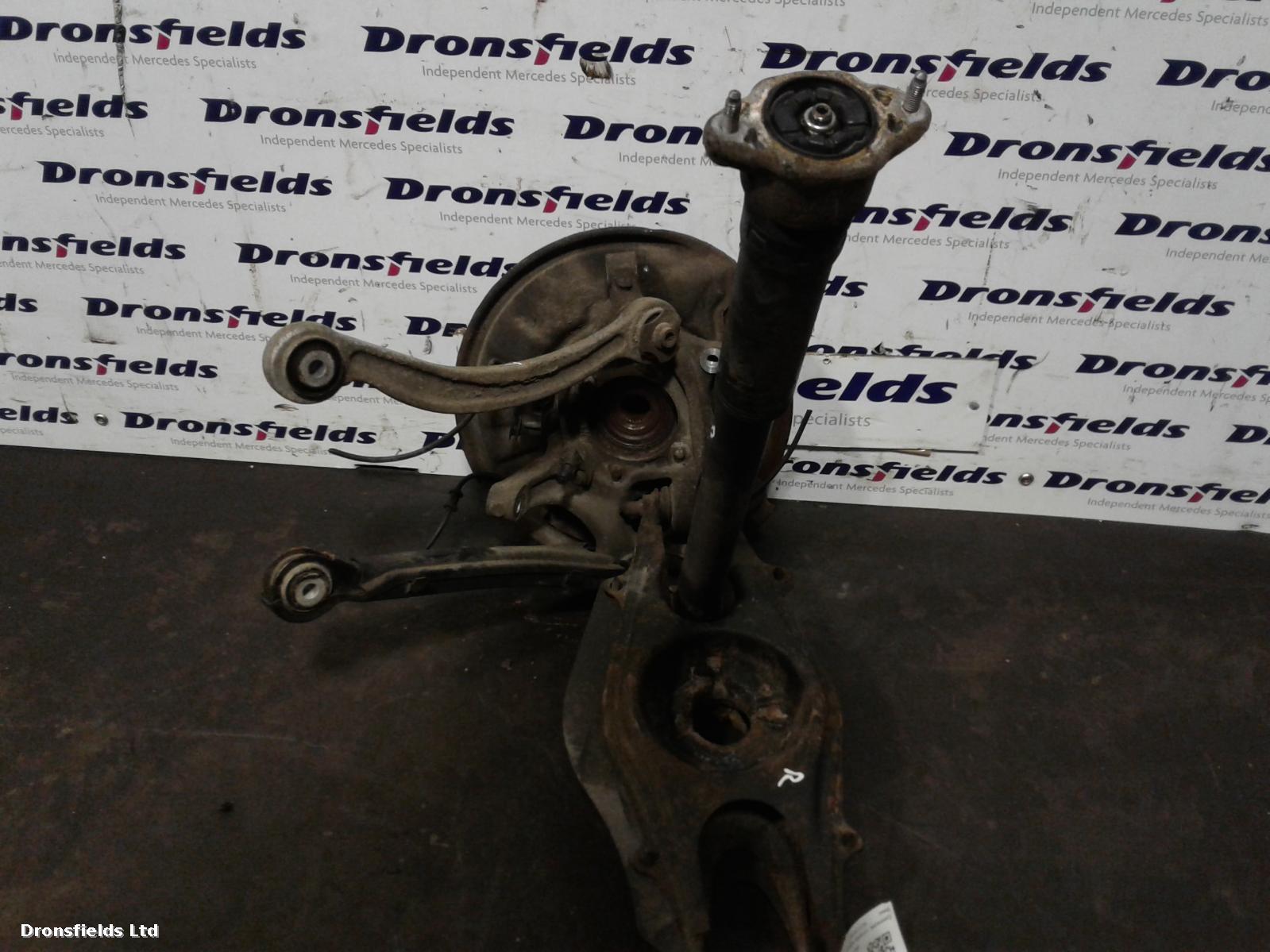 View Auto part RR Hub/Stub Axle Assembly Mercedes E Class 2010