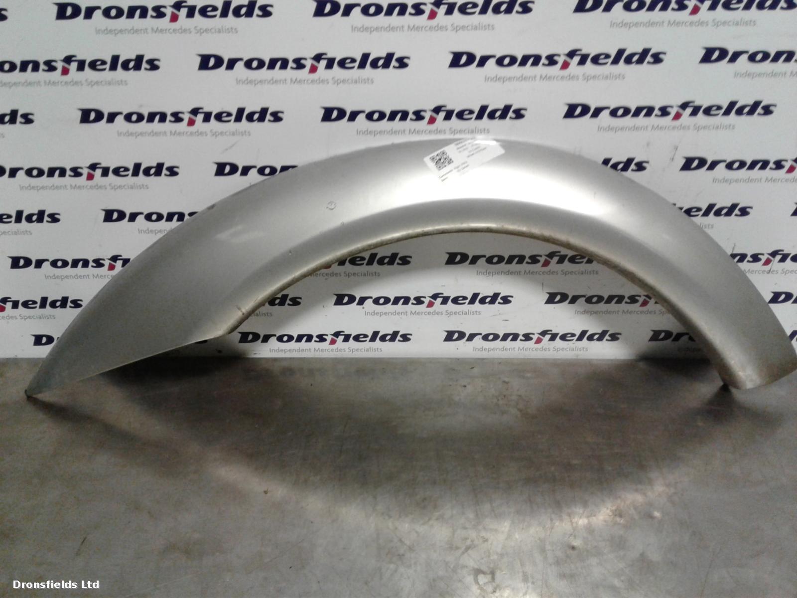 View Auto part Wheel Arch/Spat Mercedes M Class 2002