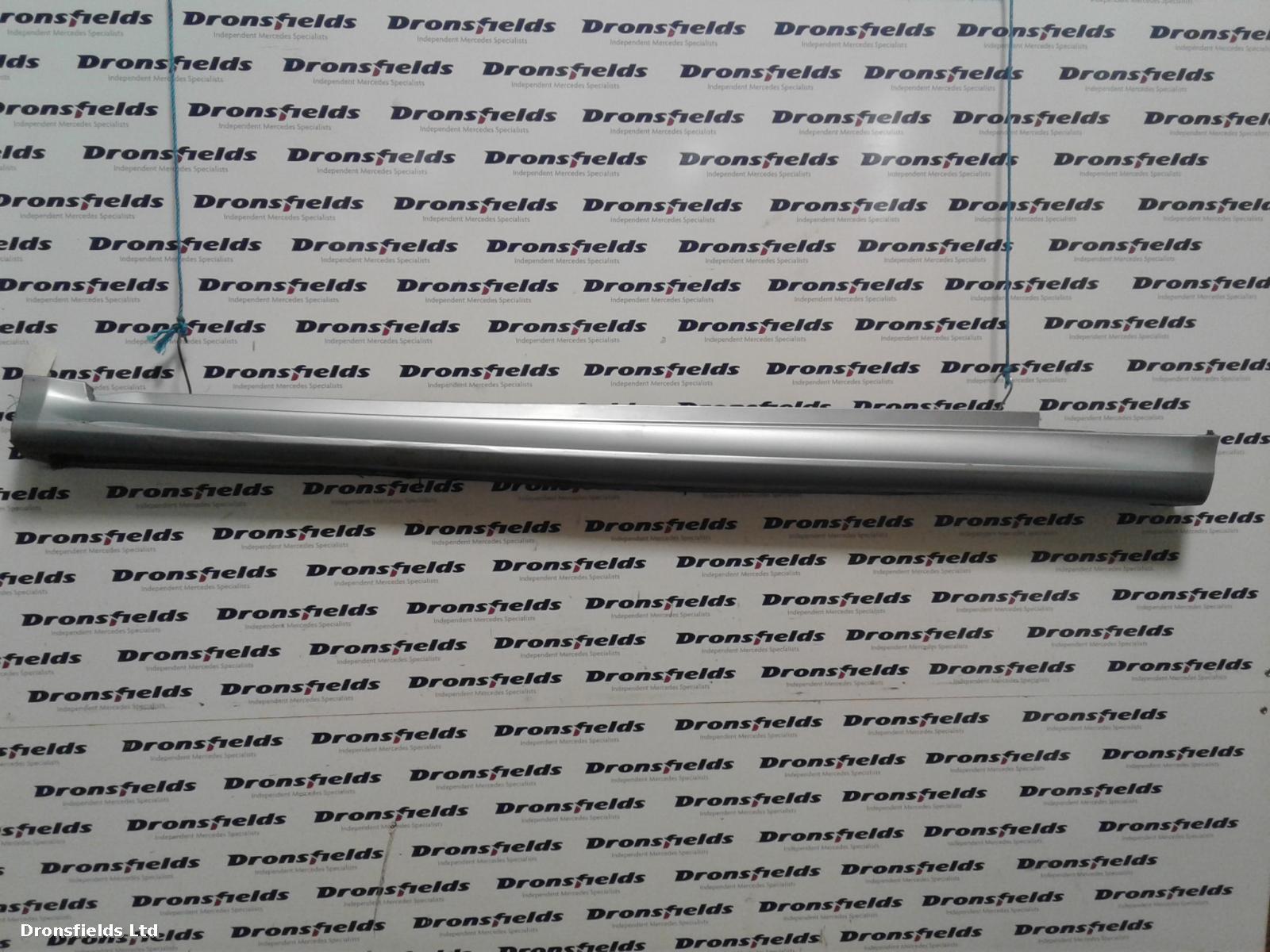 View Auto part Side Skirt Mercedes B Class 2006