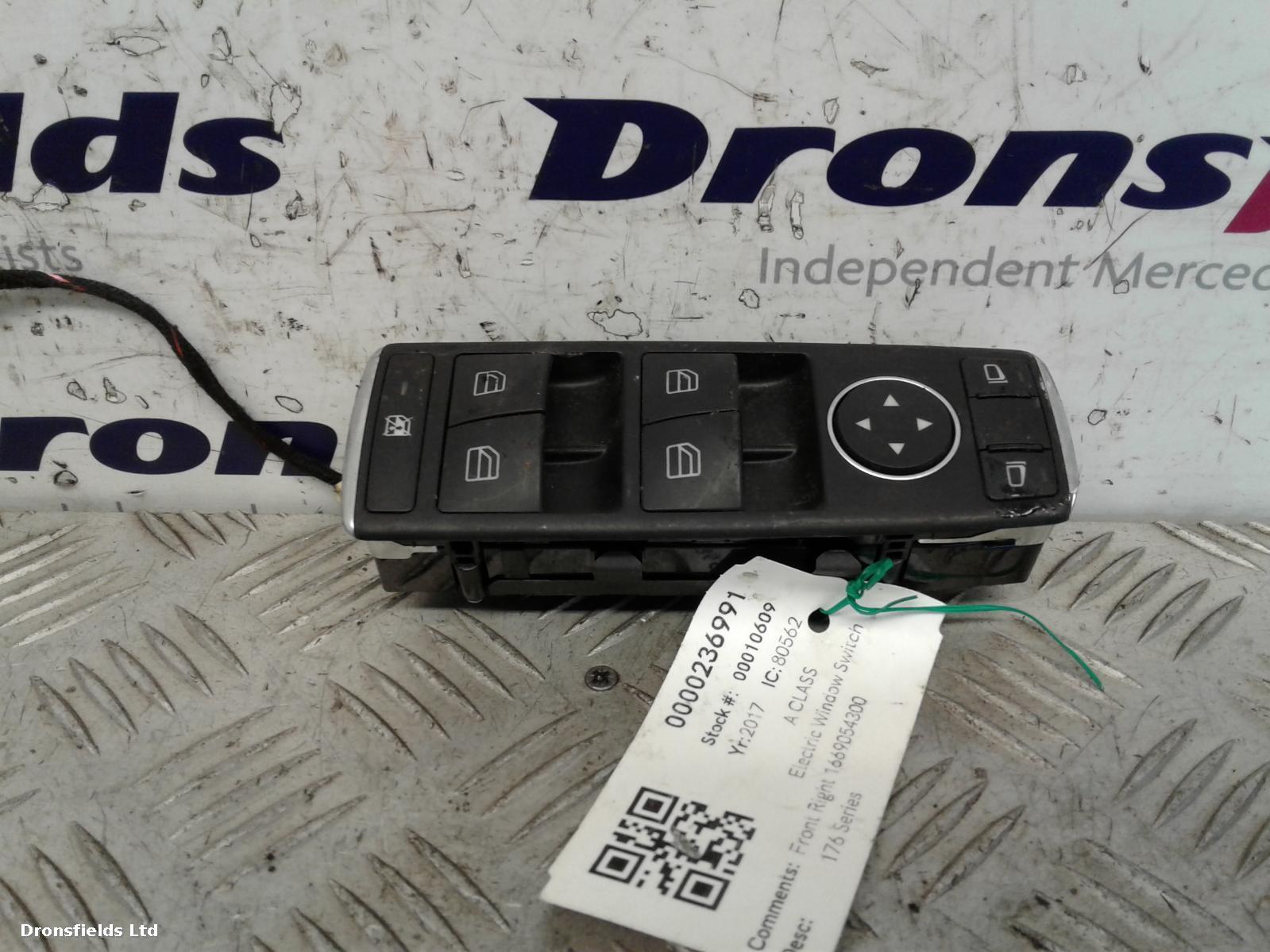 View Auto part Elect. Window Switch Mercedes A Class 2017