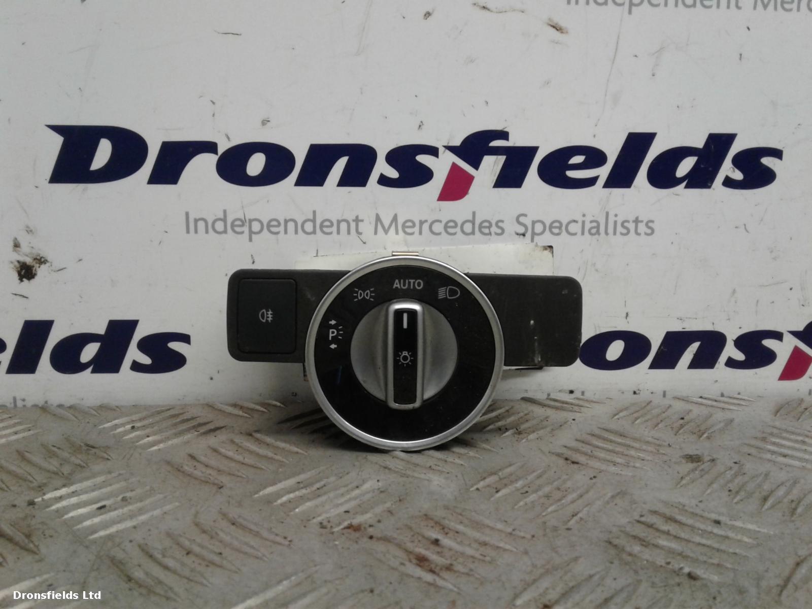 View Auto part Headlight Switch Mercedes E Class 2016