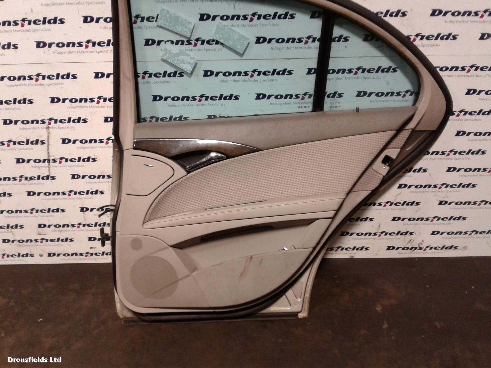 View Auto part Door Lock Assembly Mercedes E Class 2003