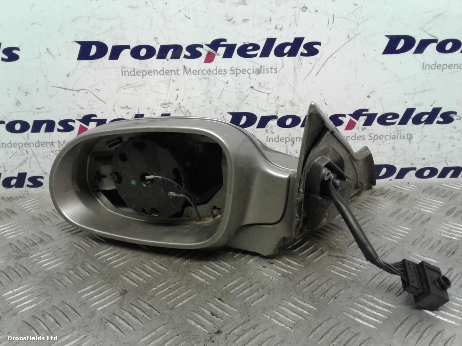 View Auto part L Door Mirror Mercedes Clk 2003