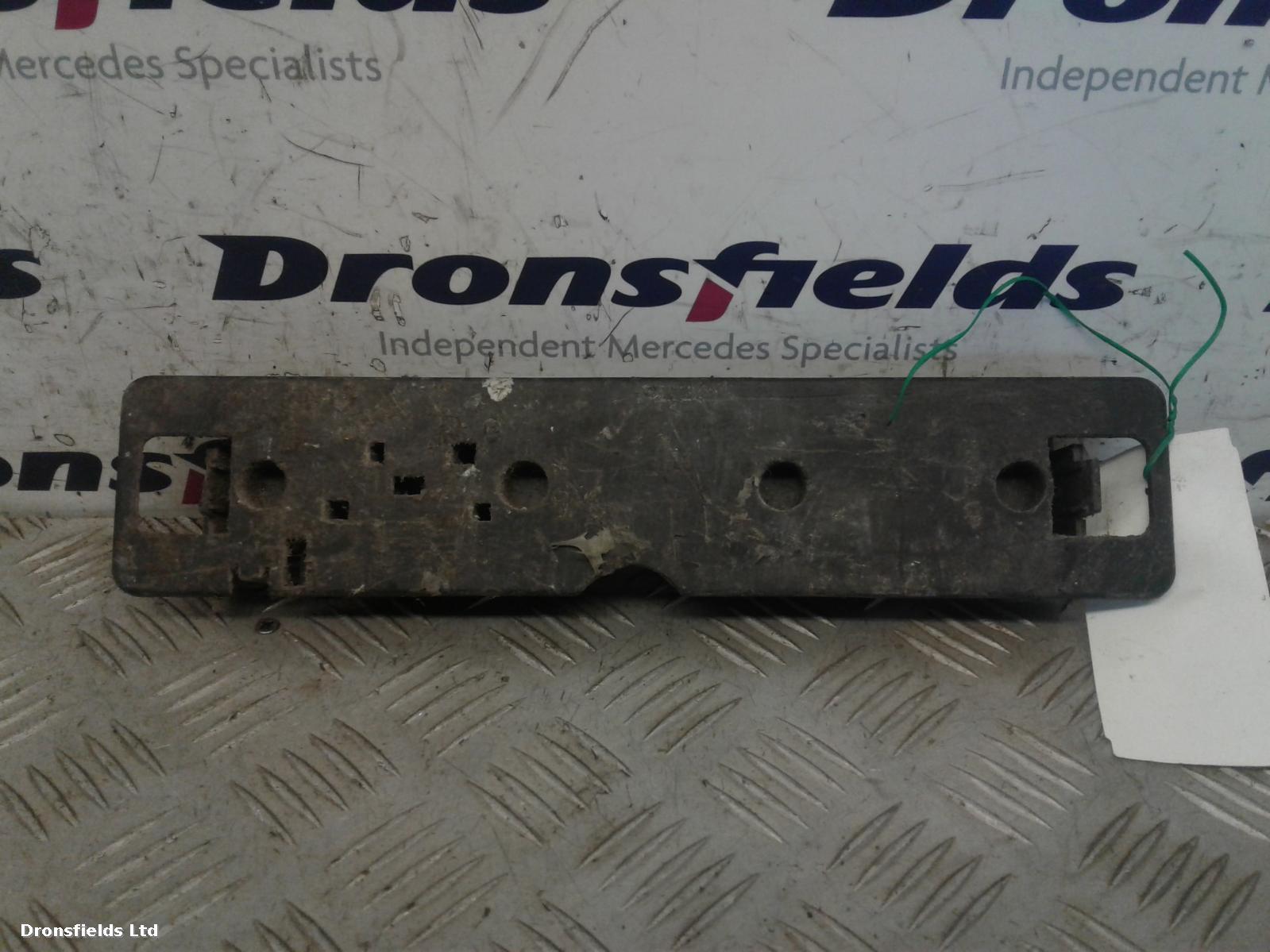 View Auto part L Bulb Holder Mercedes Sprinter 2005