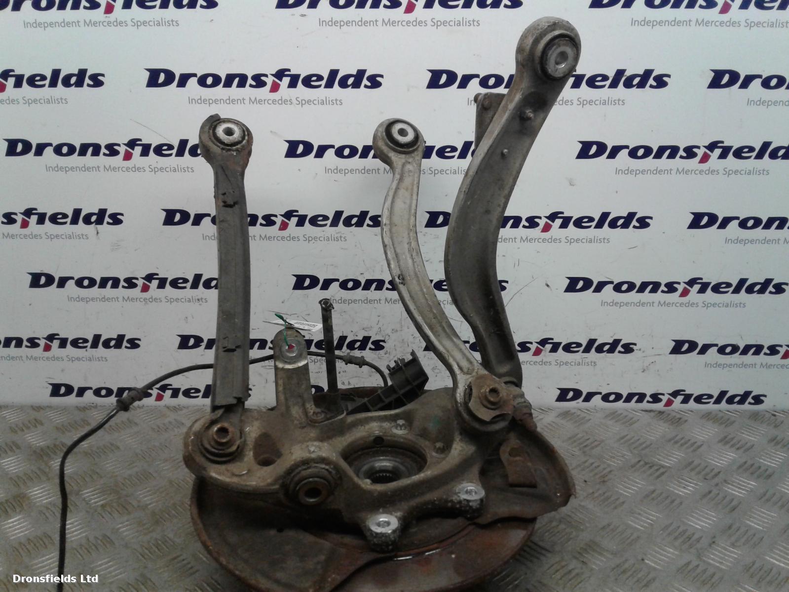 View Auto part RR Hub/Stub Axle Assembly Mercedes E Class 2010