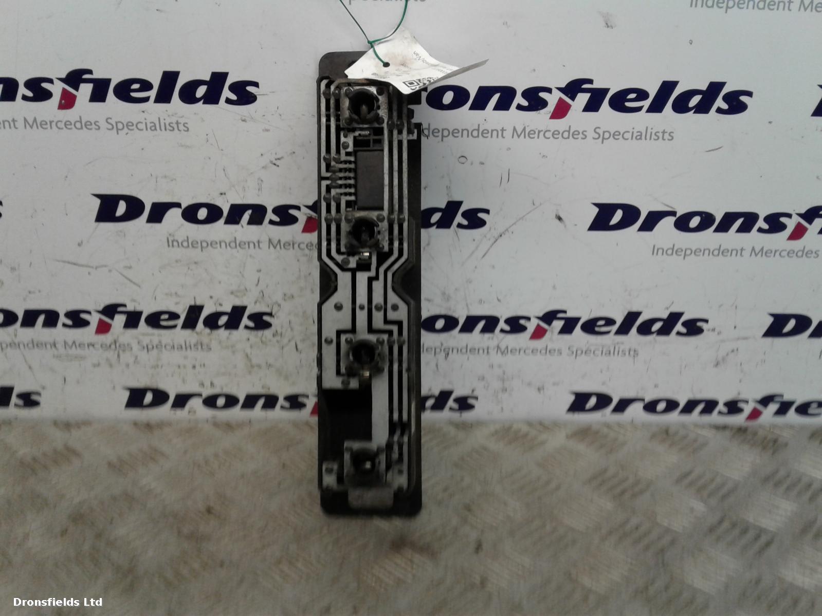View Auto part L Bulb Holder Mercedes Sprinter 2005