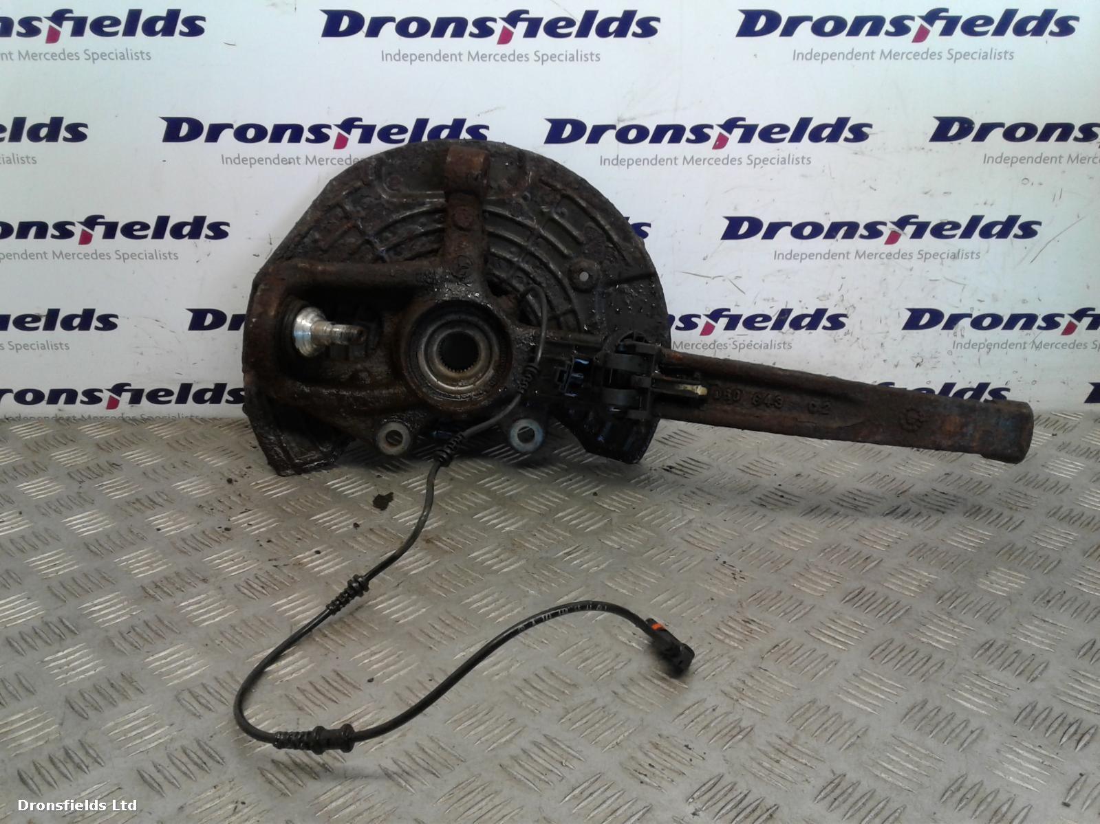 View Auto part RF Hub/Stub Axle Assembly Mercedes M Class 2006
