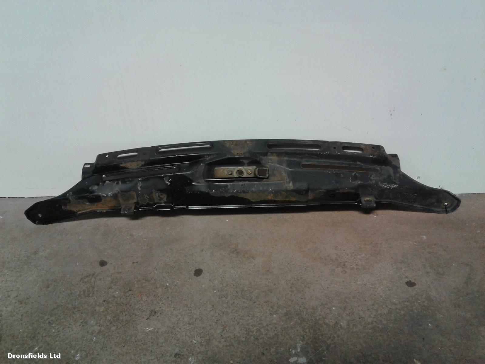 View Auto part Front Panel Mercedes Sprinter 2004