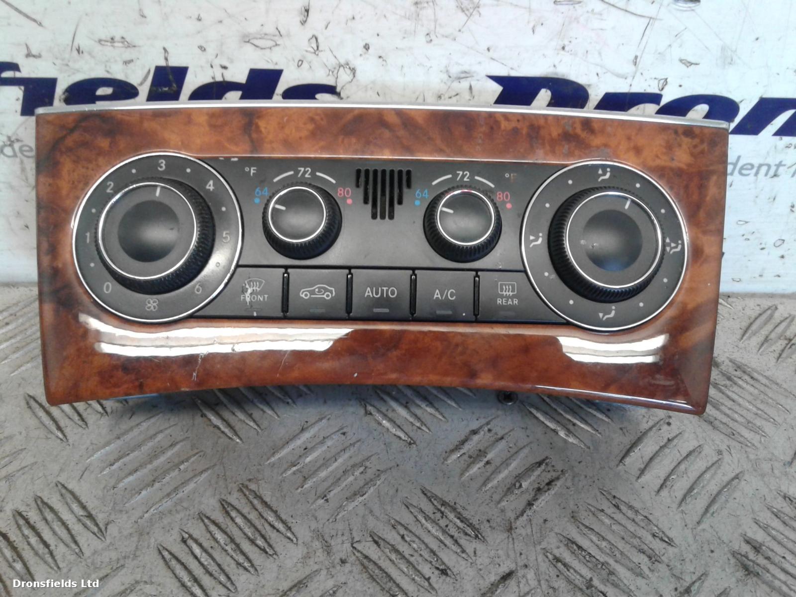 View Auto part Heater/AC Controller Mercedes Clk 2006