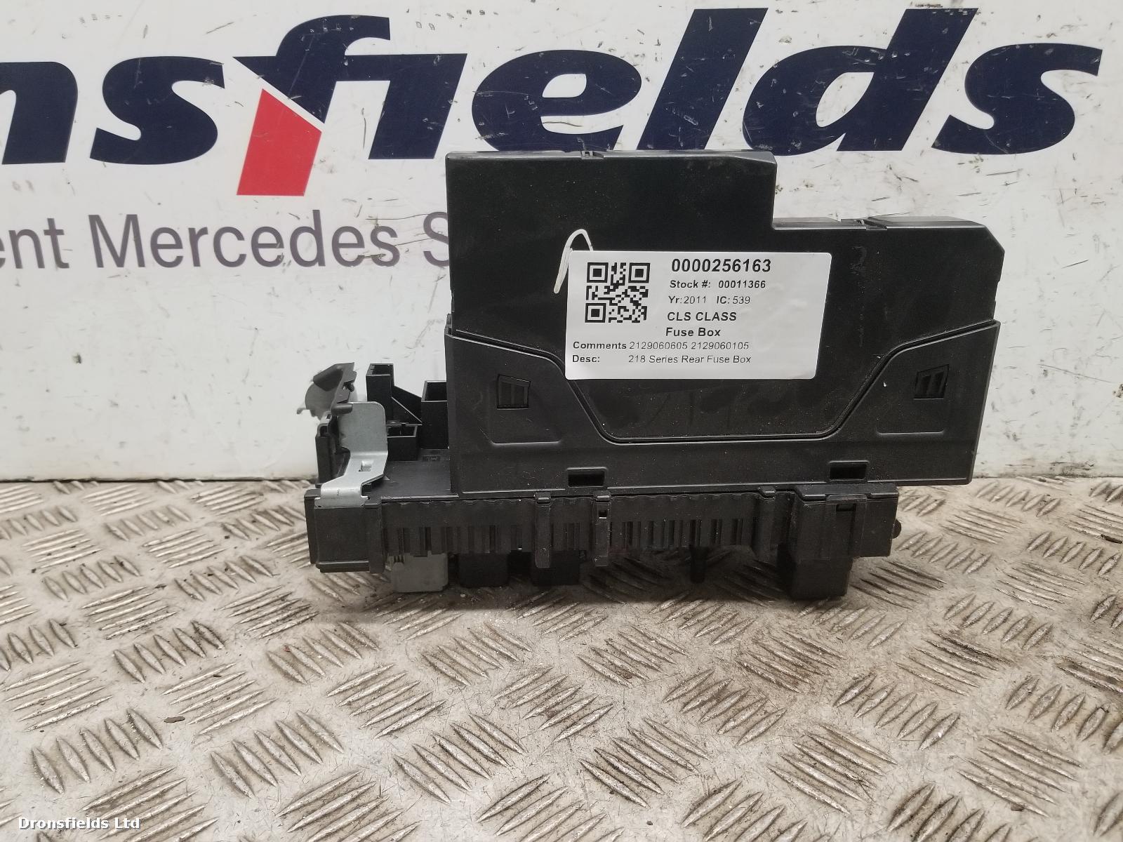 View Auto part Fuse Box Mercedes Cls Class 2011