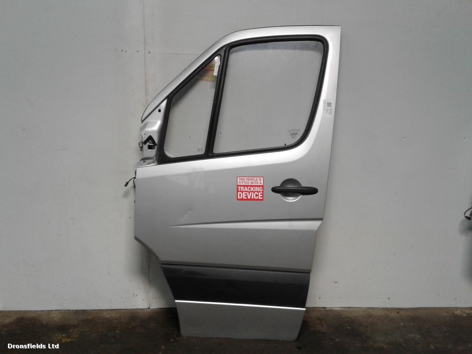 View Auto part L Front Door Mercedes Sprinter 2014