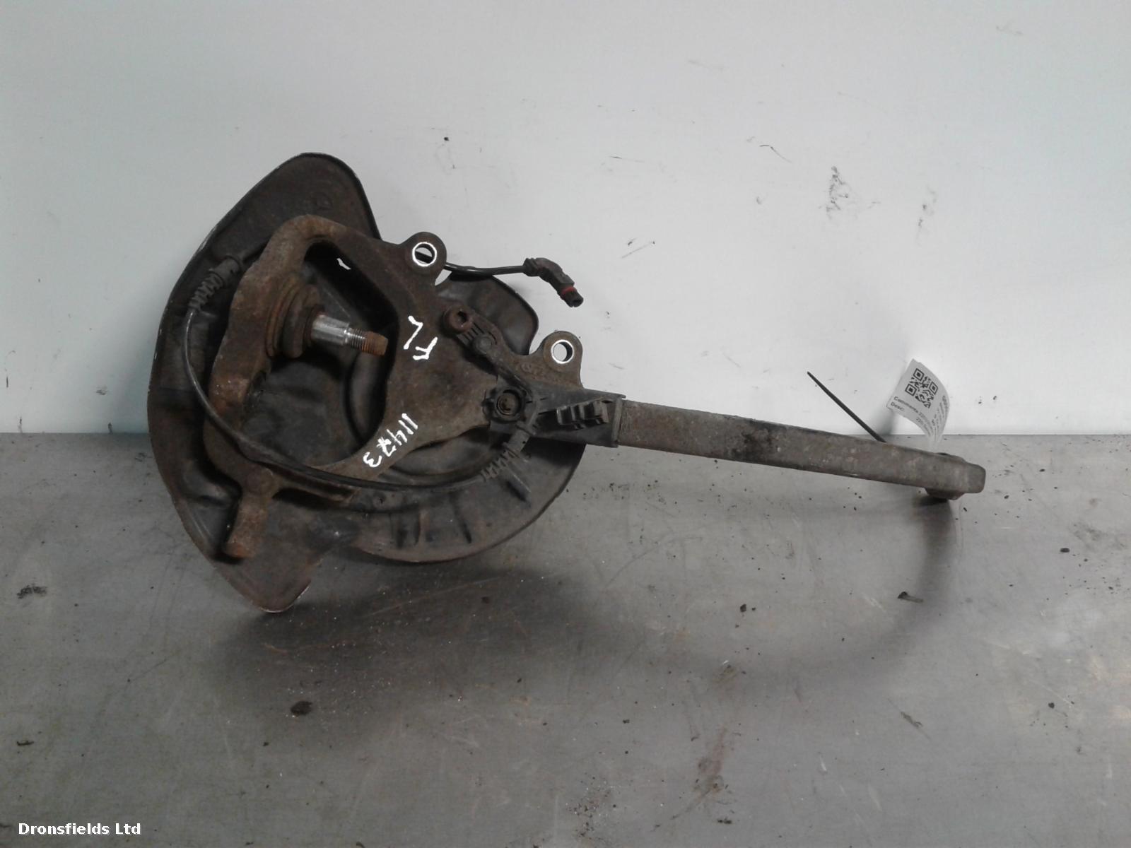 View Auto part RF Hub/Stub Axle Assembly Mercedes S Class 2000