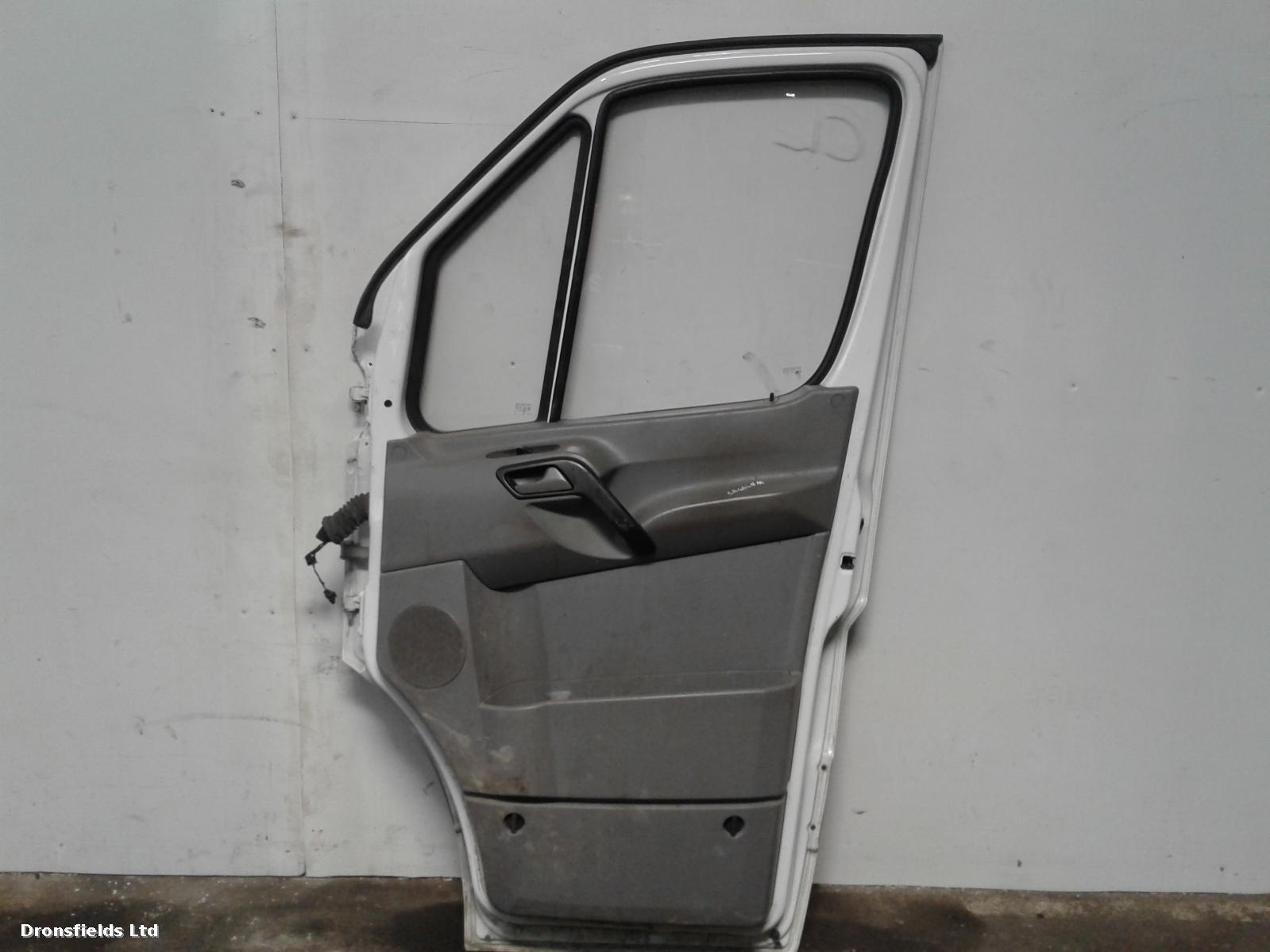 View Auto part R Front Door Mercedes Sprinter 2011