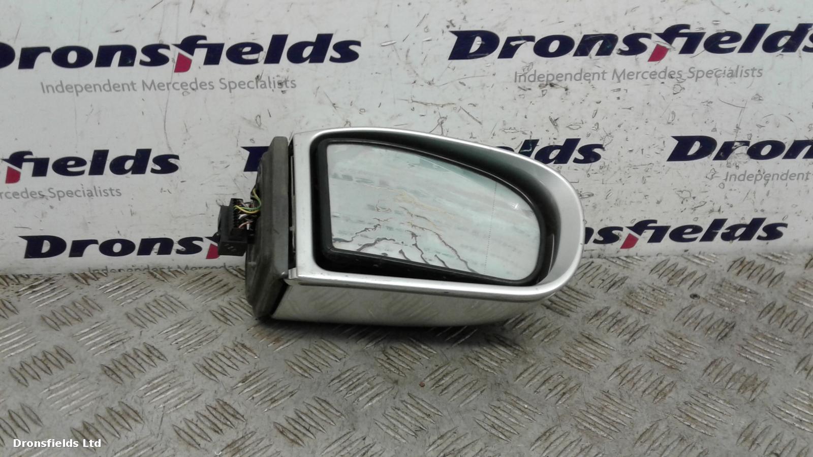 View Auto part R Door Mirror Mercedes C Class 2002