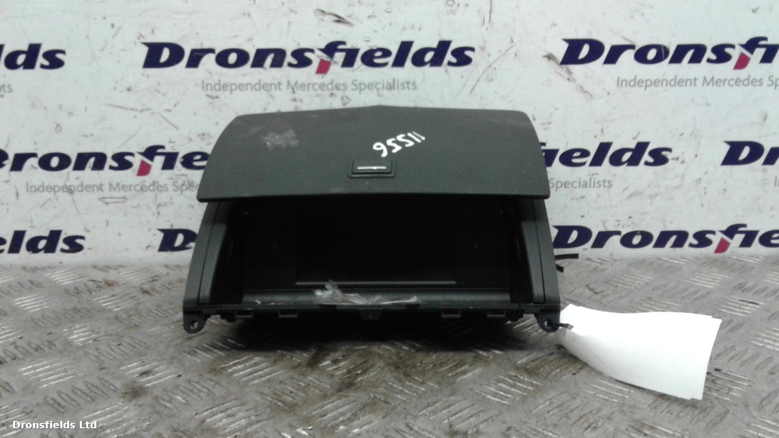 View Auto part Radio Display Mercedes C Class 2008