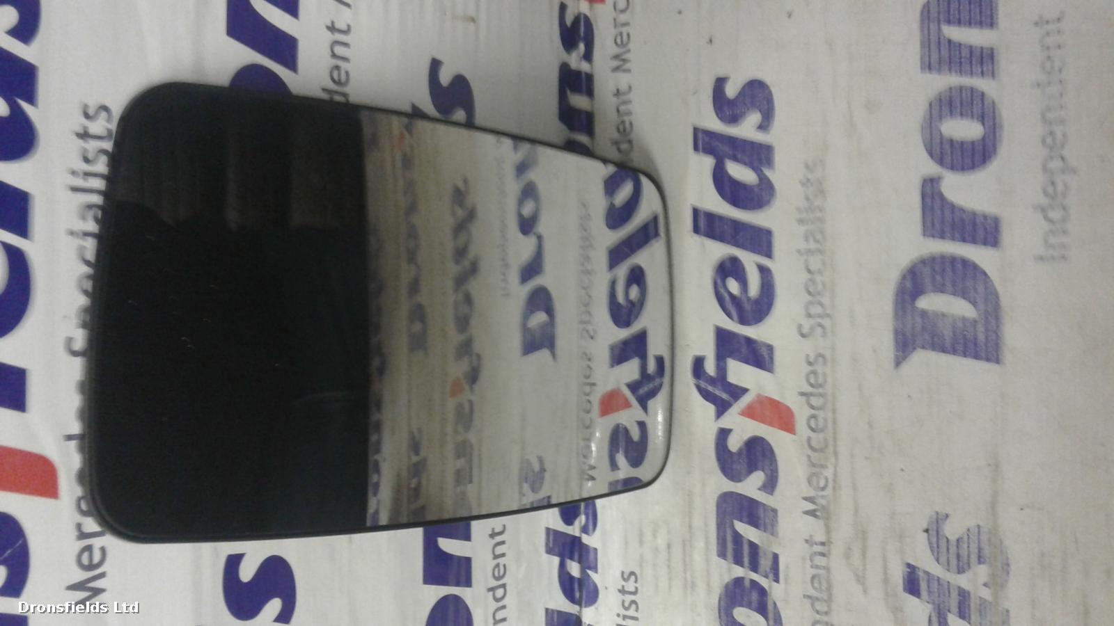 View Auto part L Door Mirror Mercedes Sprinter 2001
