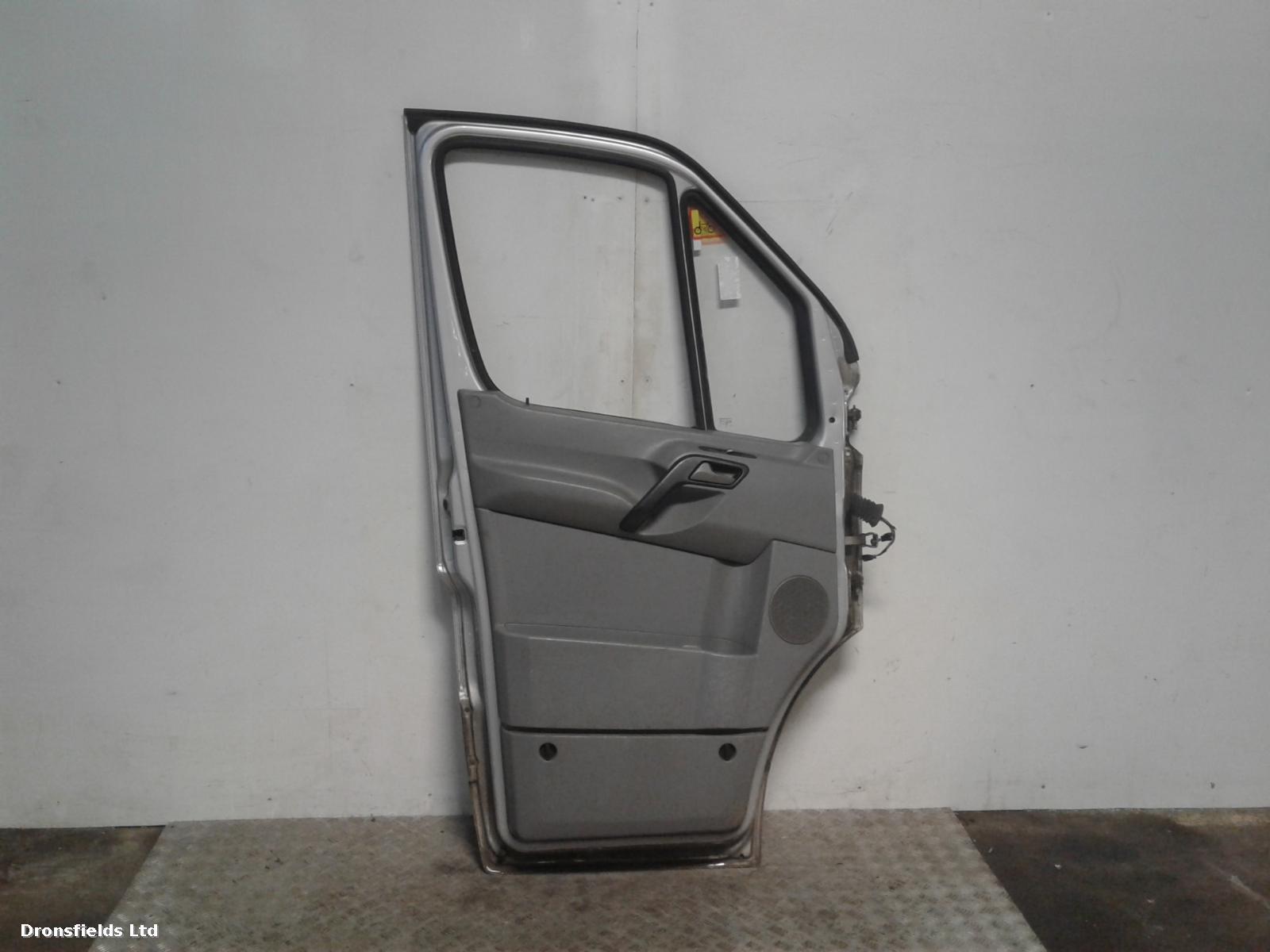 View Auto part L Front Door Mercedes Sprinter 2014
