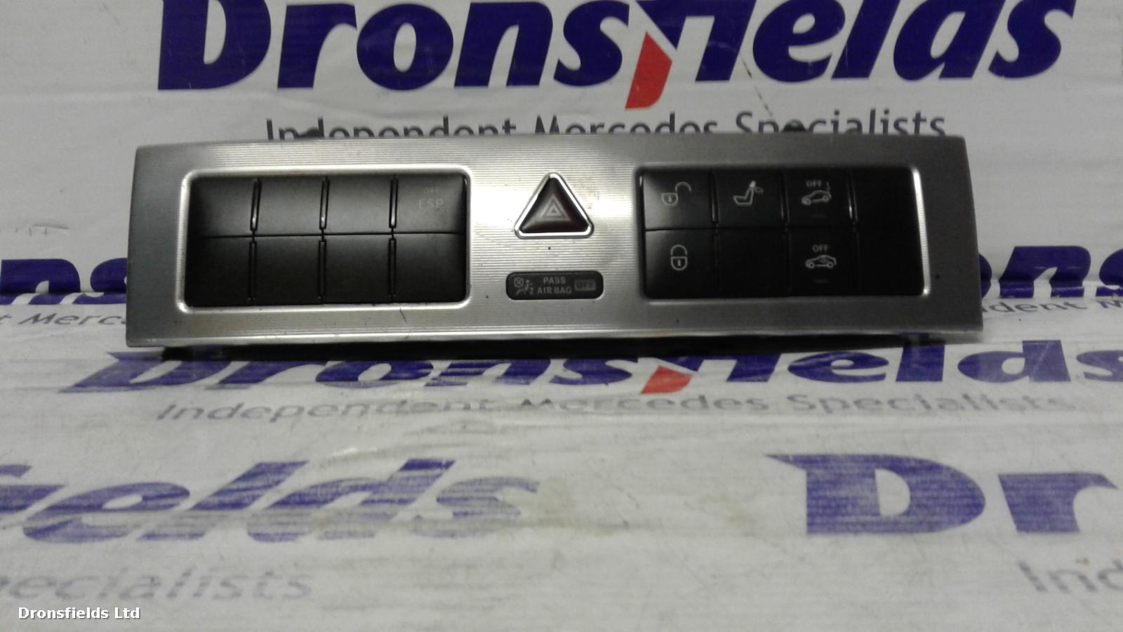 View Auto part Flasher/Hazard Relay Mercedes C Class 2005