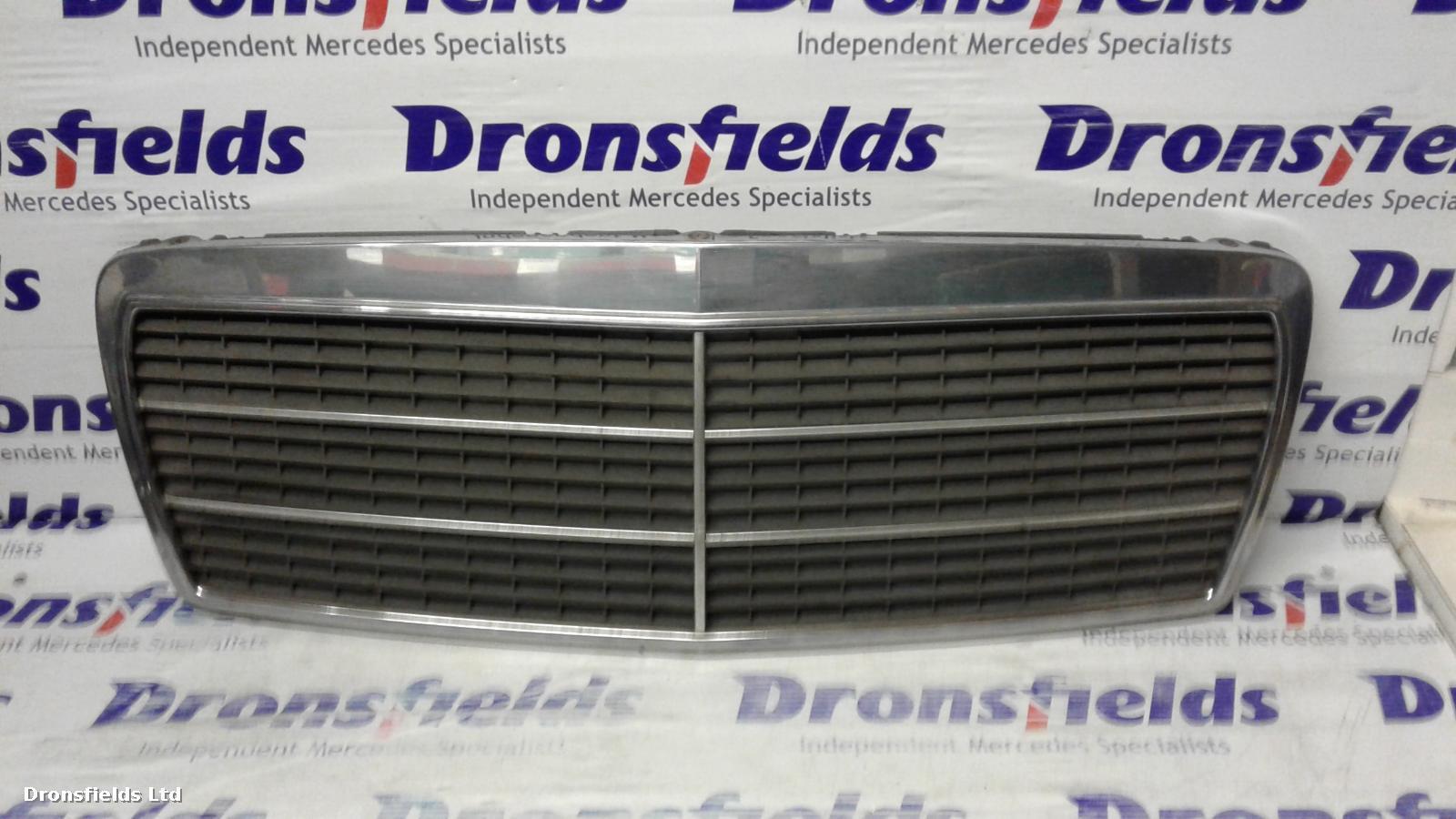 View Auto part Grille Mercedes E Class 1998