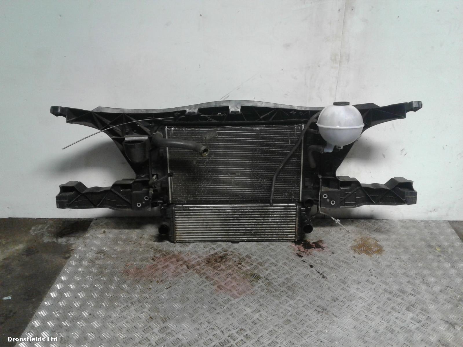 View Auto part Intercooler Mercedes Sprinter 2014