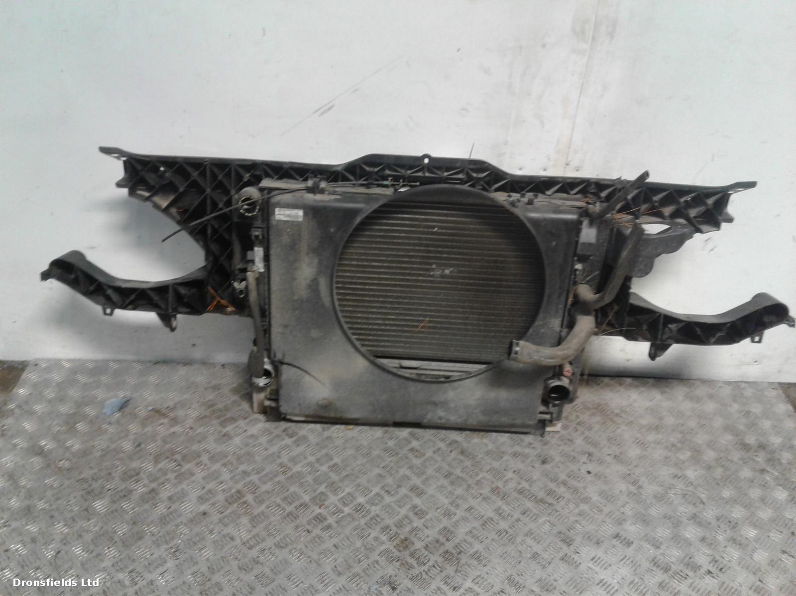 View Auto part Front Panel Mercedes Vito 2008