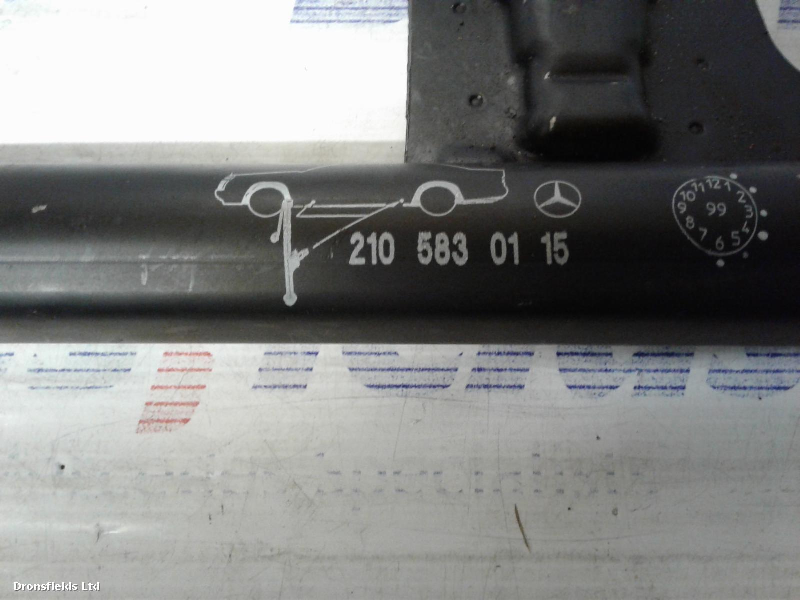 View Auto part Jack Mercedes Clk 2002