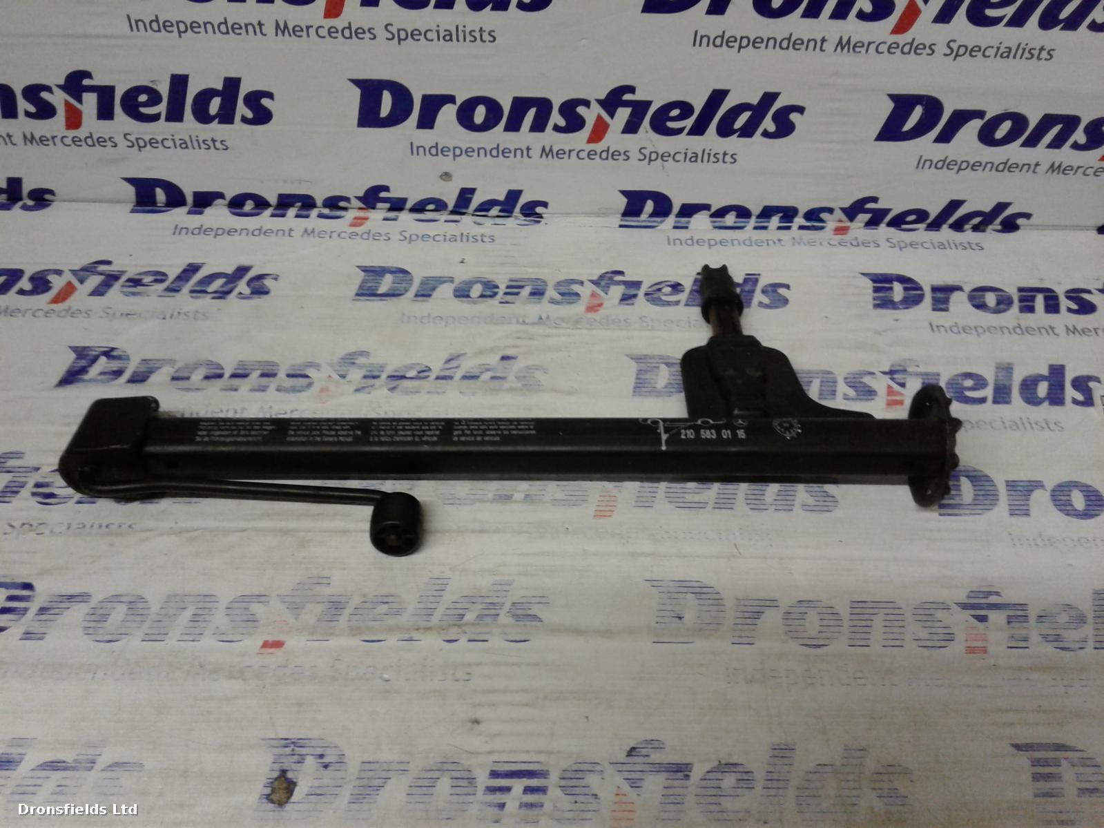 View Auto part Jack Mercedes Clk 2002