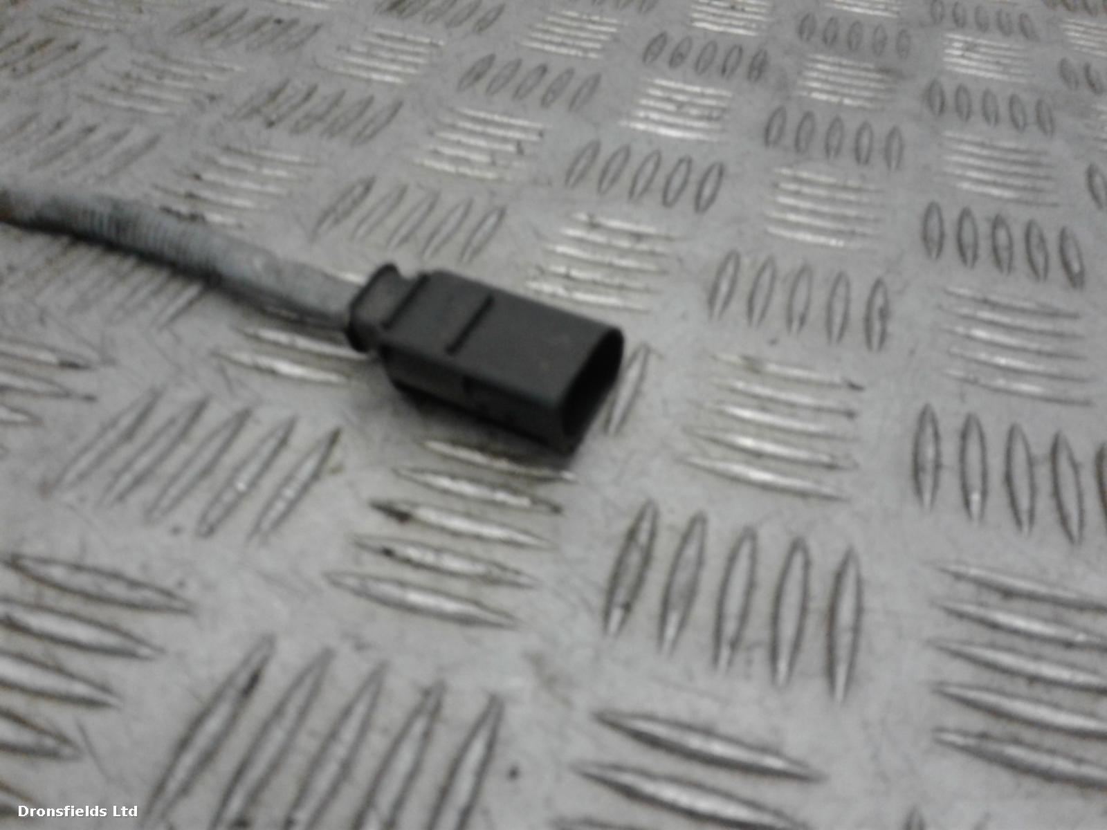 View Auto part Oxygen Sensor Mercedes E Class 2012