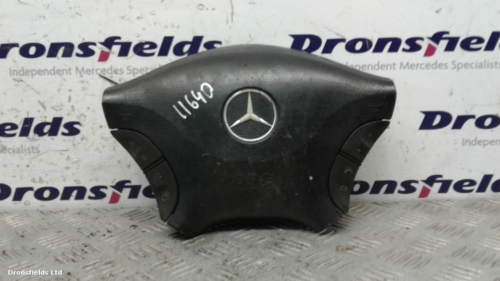 View Auto part R Air Bag Mercedes Sprinter 2010